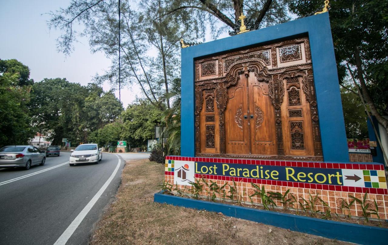 Lost Paradise Resort Batu Ferringhi Exterior foto